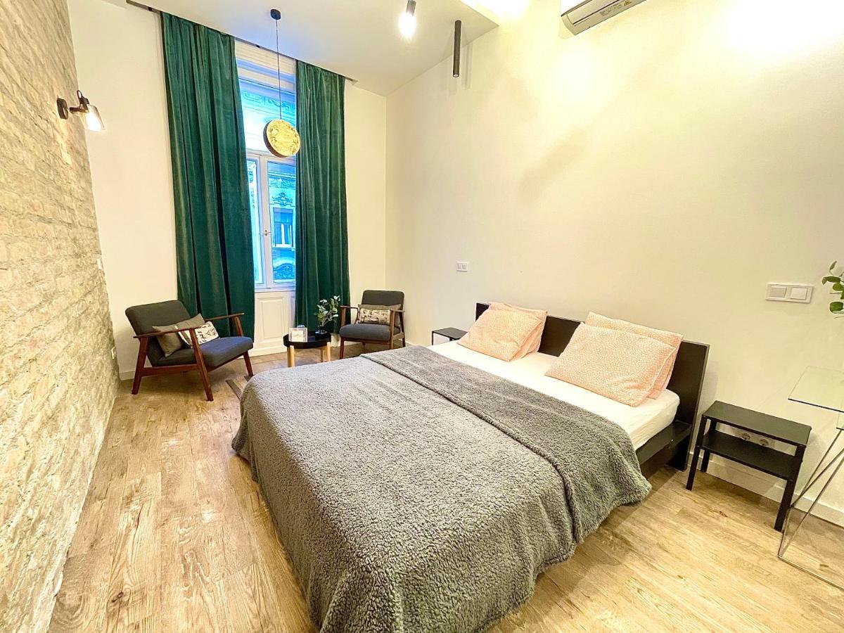 Dream Design Apartment - 3 Bedrooms & Finn Sauna Budapest Exterior foto