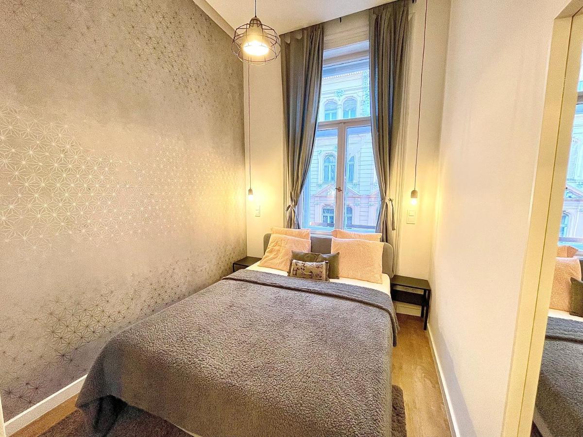 Dream Design Apartment - 3 Bedrooms & Finn Sauna Budapest Exterior foto