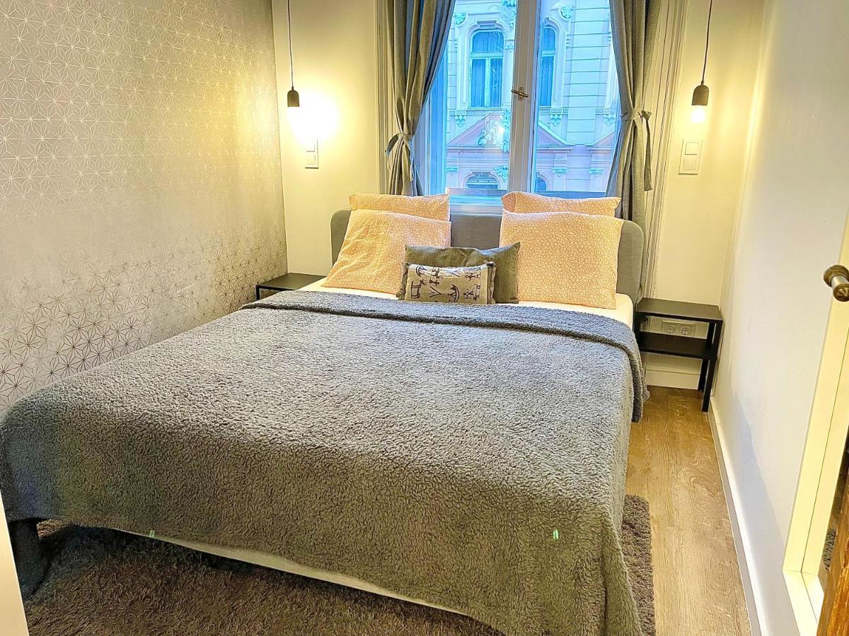 Dream Design Apartment - 3 Bedrooms & Finn Sauna Budapest Exterior foto